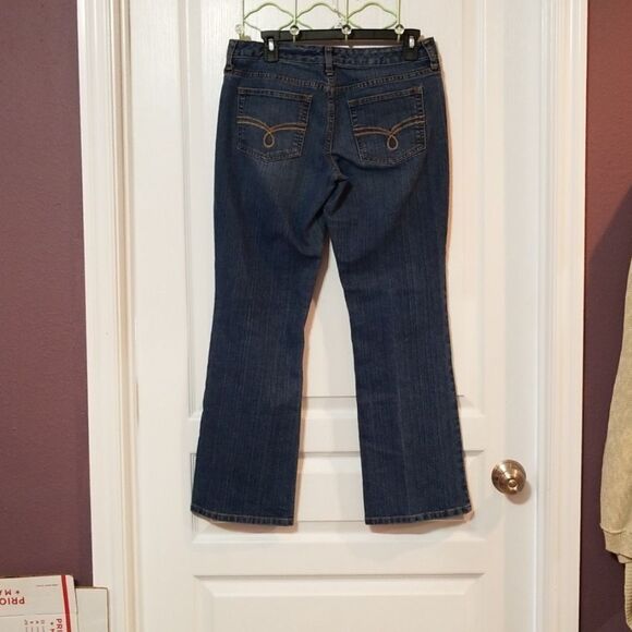 🎊 Host Pick🎉 American Rag Jeans - Picture 2 of 4